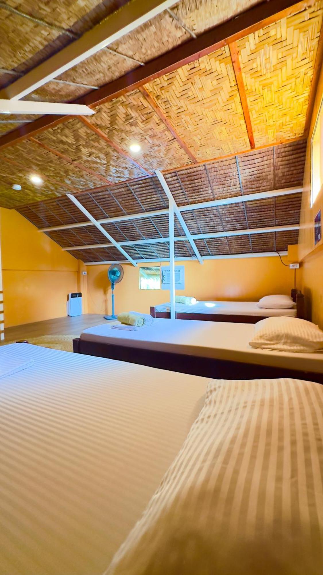 In Dai Aquasports And Beach Resort Santa Fe  Bagian luar foto